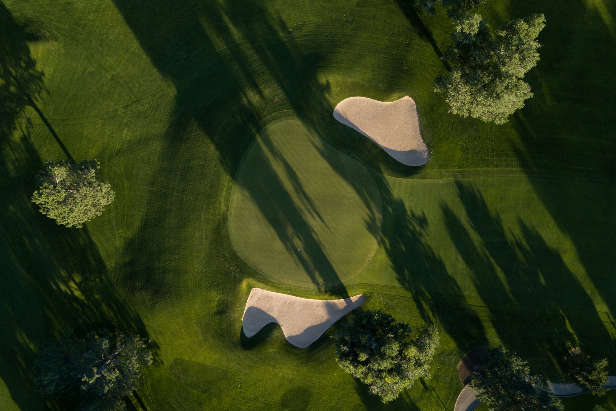 Golfplatz aus der Vogelperspektive
